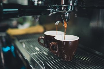 Kávovary: Svet aromatickej kávy a inovatívneho dizajnu